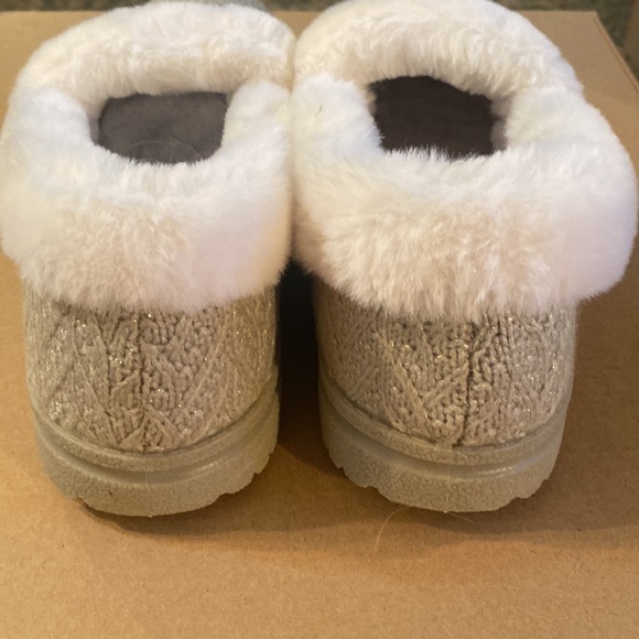 Skechers Cozy Lite Sparkle Knit Slippers -Sweet Walk - Size 9.5 Memory Foam -NEW - Picture 3 of 7